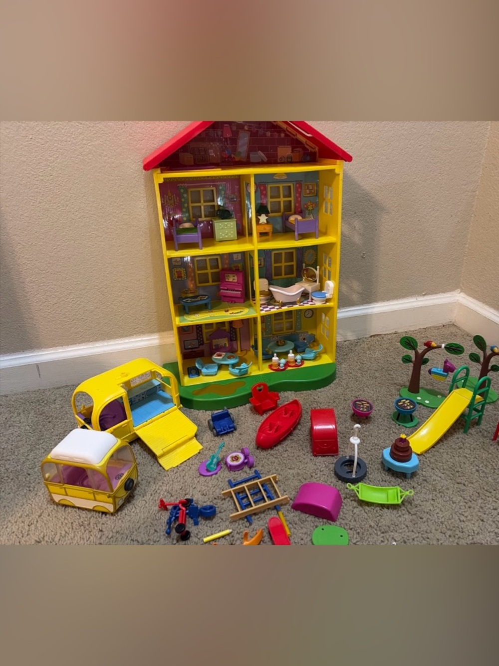 Peppa Pig Yellow & Red Dollhouse Playset with Mini Accessories
